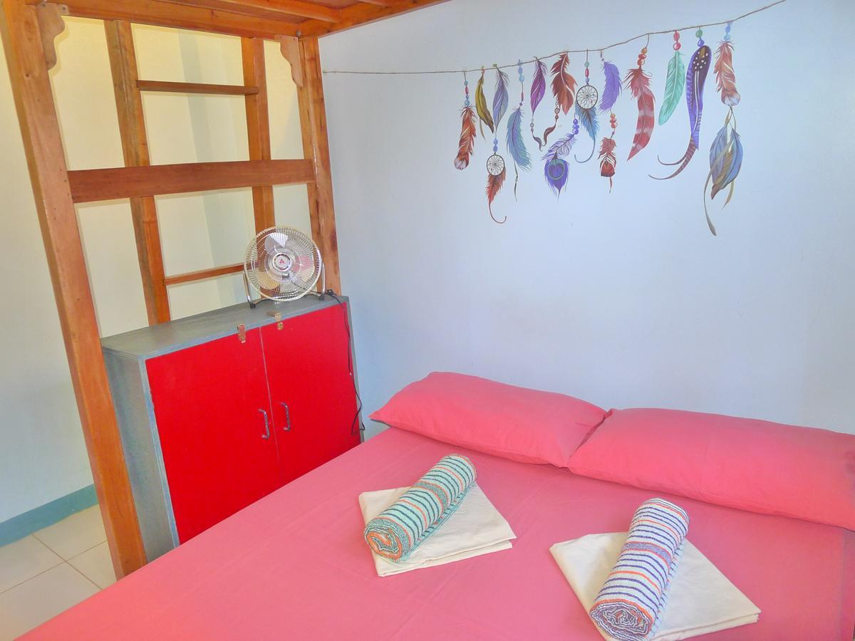 Treffpunkt 5300 Hostel 푸에르토프린세사 외부 사진