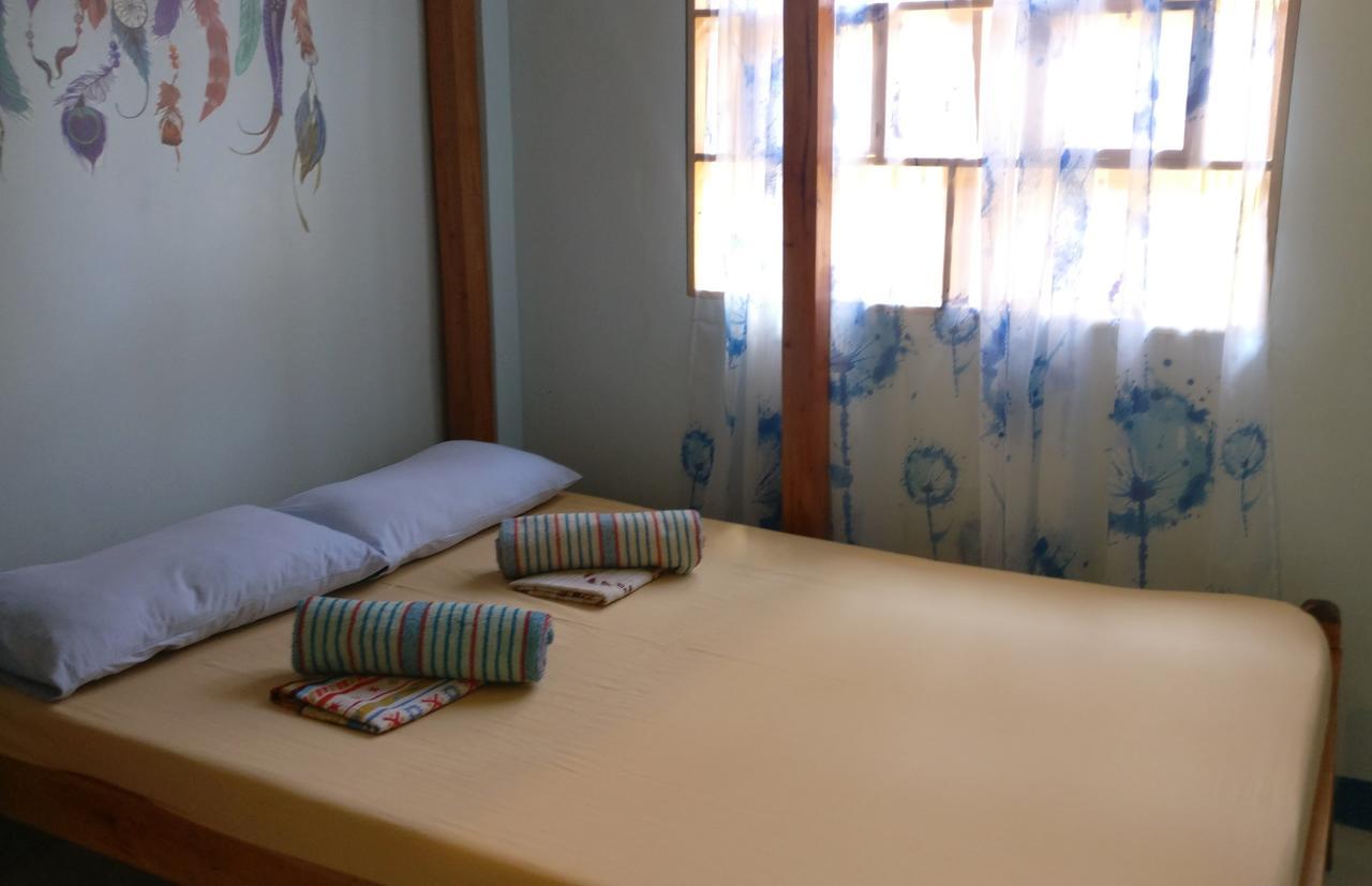 Treffpunkt 5300 Hostel 푸에르토프린세사 외부 사진