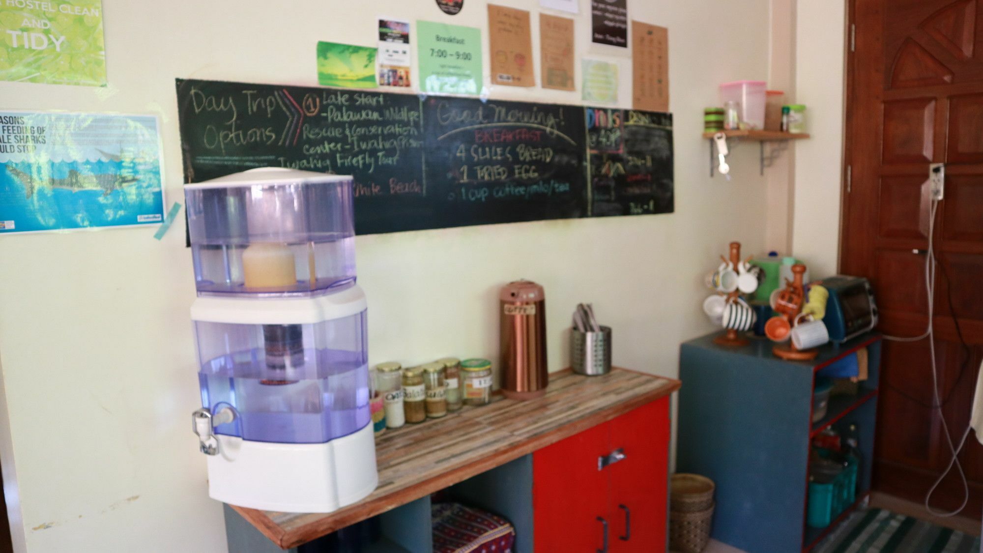 Treffpunkt 5300 Hostel 푸에르토프린세사 외부 사진